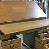         Desk with Leaves pulled out
   