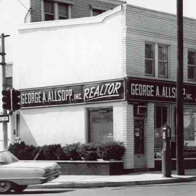 27 Main Street, George Allsopp, Inc. Realtor