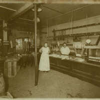 Waechter Meat & Vegetable Shop, 1900-1910