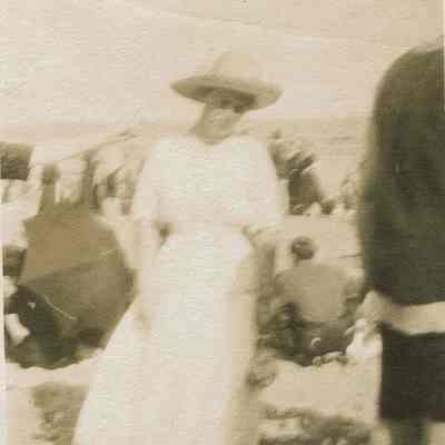 Marshall-Schmidt Album: Woman in Hat at the Beach