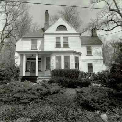 87 Chestnut Street
