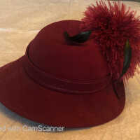 Hat: Ladies Red Wool