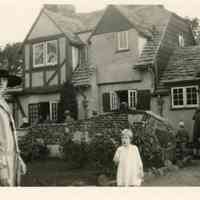          Faddis: Sarah and Betty Faddis near One Nottingham Road, c. 1926 picture number 2
   