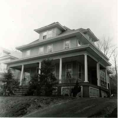 7 Myrtle Avenue