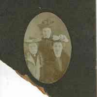 Unidentified Photograph: Three Woman