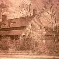 Woods Farmhouse, Morris Avenue, c. 1730