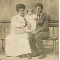          William Mangold, Wife and Child-Family Collection
   