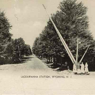 Railroad: Lackawanna Station, Wyoming, NJ, c. 1900