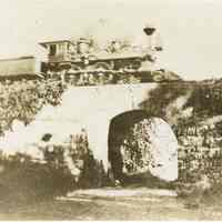 Arch Bridge: Train Crossing Stanley