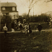          Easter Egg Hunt Taylor Park, 1930 picture number 1
   