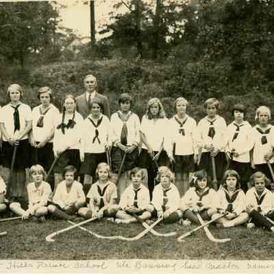 Hartshorn: Short Hills Country Day School Girl's Field Hockey Team, 1929