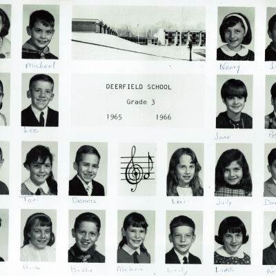 Deerfield School, Joyce Maier's 3rd Grade Class, 1965-1966