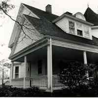          80 Linden Street picture number 2
   