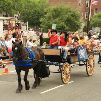 Sesquicentennial Parade: Neighborhood House, 2007