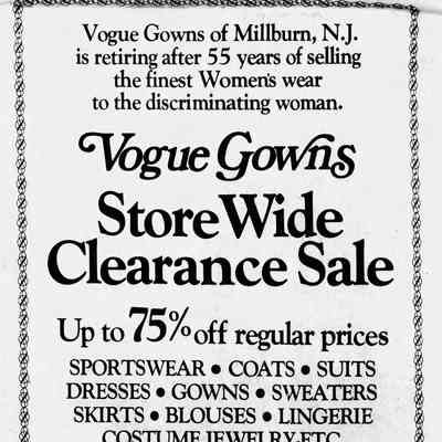 Advertisement announcing the closing of Vogue Gowns from the Item, June 28, 1979.