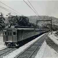 Railroad: Eastbound Lackawanna Train Leaving Millburn Station