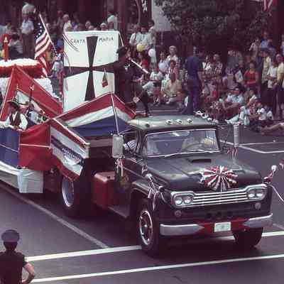 July 4: Casa Columbo Float in American Bicentennial Parade, 1976