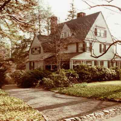 28 Forest Drive, 1990s