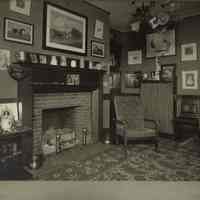         Hartshorn: Harvard Room picture number 2
   