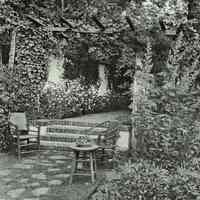          Renwick: Edward Renwick Garden, 1931 picture number 1
   