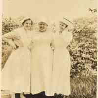          Bosworth: Photographs of Bessie Bosworth and Unidentified Others picture number 5
   