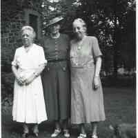 Hartshorn: Gertrude, Carolyn and Cora Hartshorn