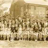 South Mountain School: Sixth Grade Class, 1938