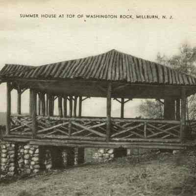South Mountain Reservation: Summer House at Washington Rock