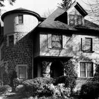          Architects: Swinnerton & Poole; Hartshorn House #48, Queen Anne style
   