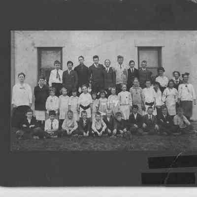 White Oak Ridge School: Class Photograph