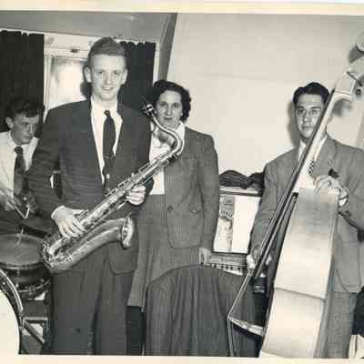 Red Cross: Musicians