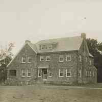          45 Northern Drive, c. 1910 picture number 1
   