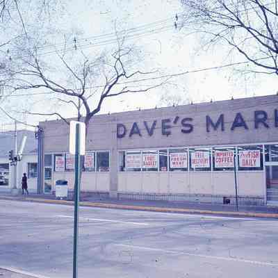 Dave's Market, 186 Essex Street, 1976