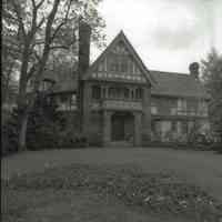          66 Minnisink, Charlecote, 1902 picture number 1
   