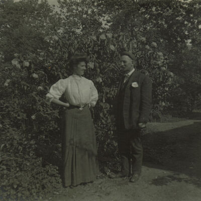 Marshall-Schmidt Album: Elizabeth Schmidt and Frank Marshall Near Garden