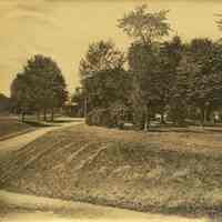          Hartshorn Album 3: Short Hills Railroad Station and Station Park picture number 1
   