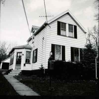 89 Myrtle Avenue