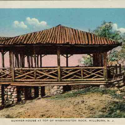 South Mountain Reservation: Summer House at the Top of Washington Rock