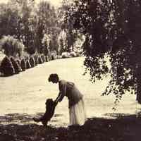 Hartshorn: Servant with a Dog