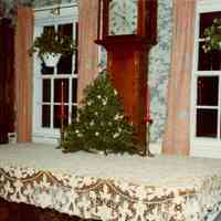 West Beechcroft: Holiday Table at Warnock House, 1986