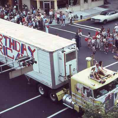Edward Staeger's Happy Birthday America Truck