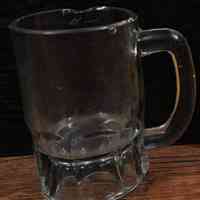          Doerr's Grove: Glass Mug from Doerr's Grove picture number 1
   