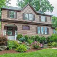          Realtor Photograph 2021
   