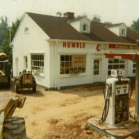 Humble Gas Station, Chatham Road, Short Hills