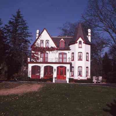 37 Highland Avenue, "Crowndale," 1983