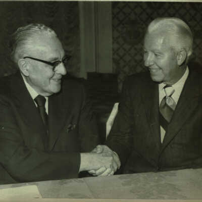 Bickmore: Lee Smith Bickmore and Harold B. Lee, 1972