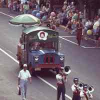          July 4: Floats and Decorated Trucks in American Bicentennial Parade, 1976 picture number 18
   