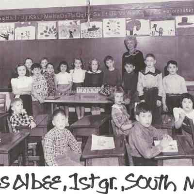 South Mountain School: Miss Albee's First Grade Class, 1953-4