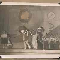 Glenwood Scrapbook: Christmas Play