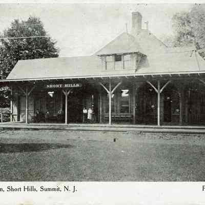 Railroad: Short Hills Train Station